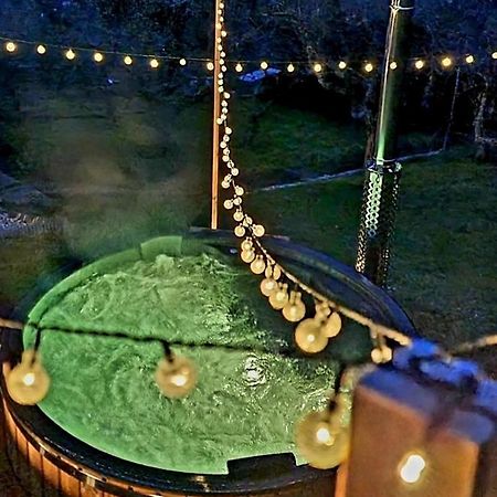 Kuca Za Odmor Malia Sa Spa Hot Tub Jacuzzijem - Nice And Cozy - Free Tickets To All City Attractions Thurdevac ภายนอก รูปภาพ
