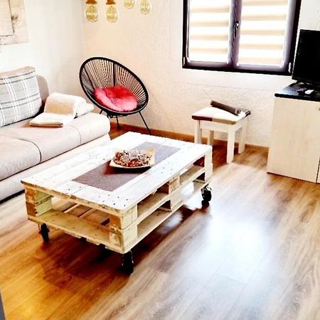 Kuca Za Odmor Malia Sa Spa Hot Tub Jacuzzijem - Nice And Cozy - Free Tickets To All City Attractions Thurdevac ภายนอก รูปภาพ